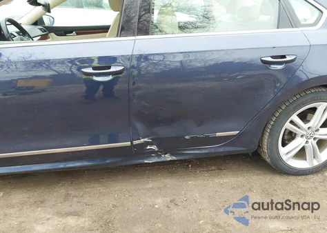 2012 Volkswagen Passat 2.0L Tdi Sel Premium z USA, uszkodzony, nr VIN 1VWCN7A36CC055603